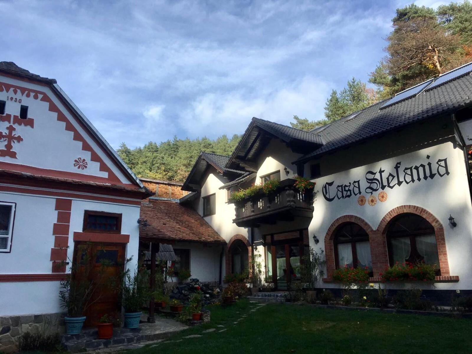 Casa Stefania Hotel Talmacel Ngoại thất bức ảnh
